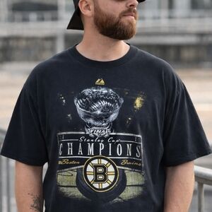Boston Bruins 2011 Stanley Cup Champions Majestic NHL Black Graphic Tee Shirt 3X